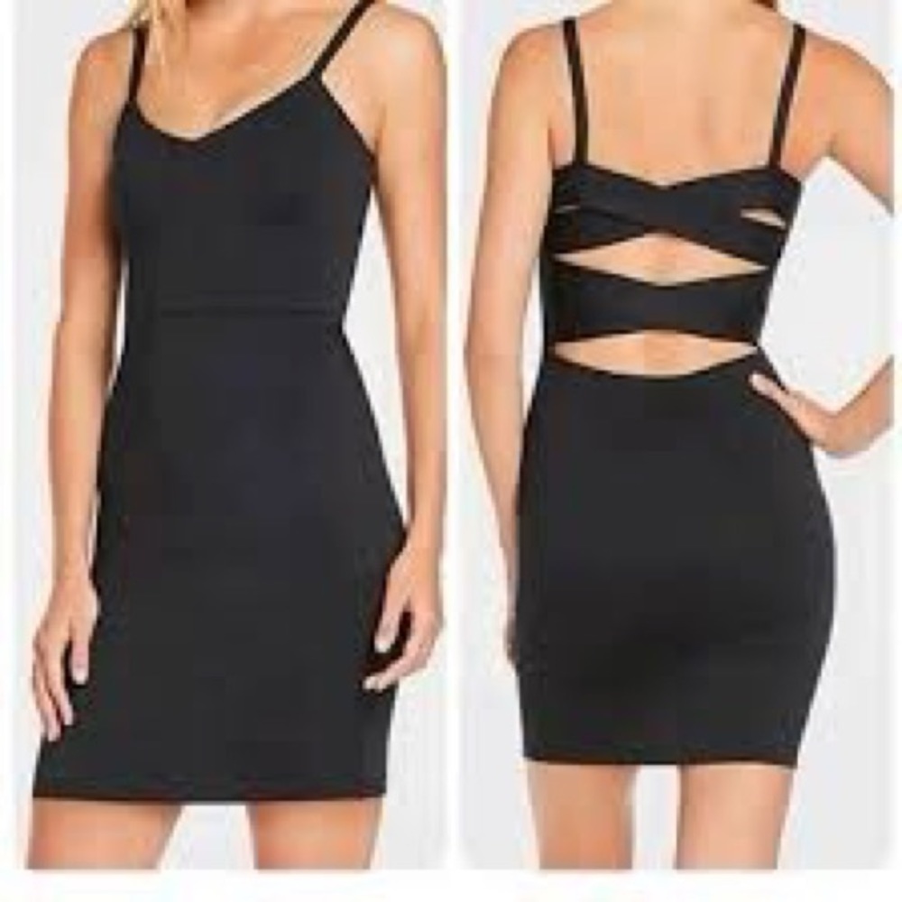 Fabletics Malindi Dress